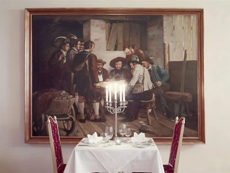 Hotel Schwarzer Adler Innsbruck 4*,  Österrike